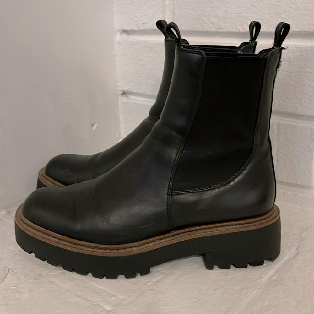Sam Edelman Laguna Chelsea Boot